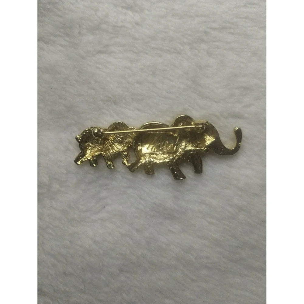 AJMC Gold Tone Rhinestone Elephant Family‎ Brooch Pin Good Luck Trunk Up Bin 2